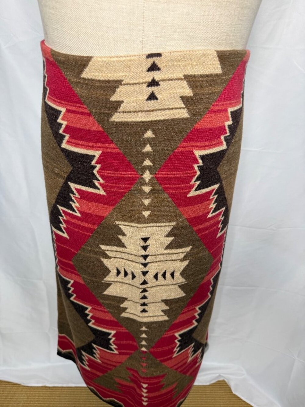Lauren Ralph Black Label Womens Skirt 3X Aztec Southwestern Print Brown Red - Picture 2 of 12